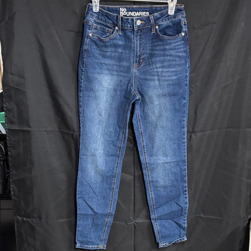 No Boundaries Women's Dark Blue Skinny Jeans